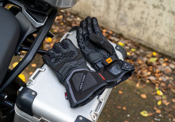 Richa Infinity 3 Pro Gloves review featured image