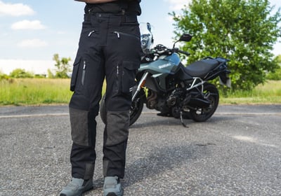 Halvarssons Dalen textile trousers review image