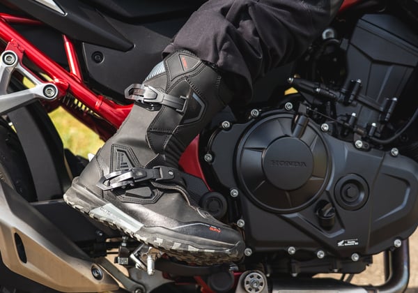 Eleveit Tonale Waterproof boots review featured image