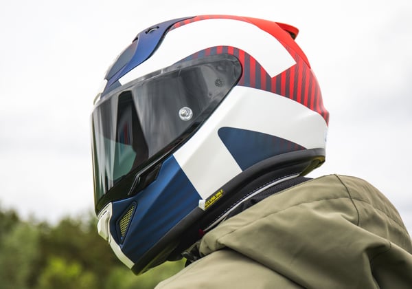 Video: HJC RPHA-12 helmet review featured image