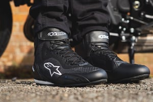 Video: Top 5 short sports boots