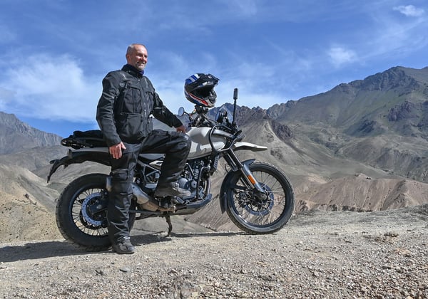 Rev’it Sand 5 H2O textile jacket review featured image