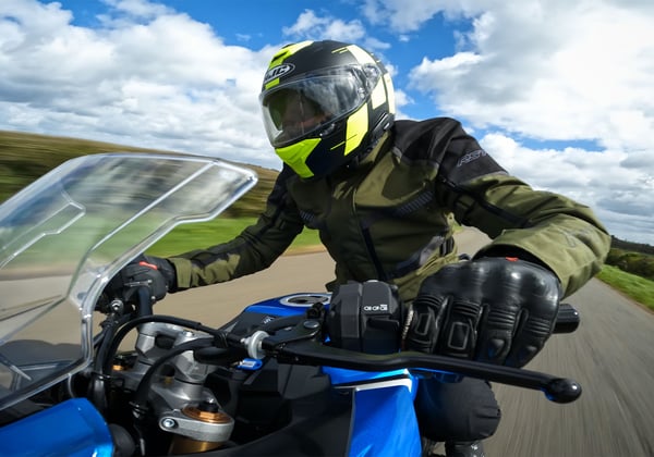 Video: HJC i71 helmet review featured image