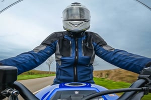 Video: Rev'it Catalyst H2O jacket review