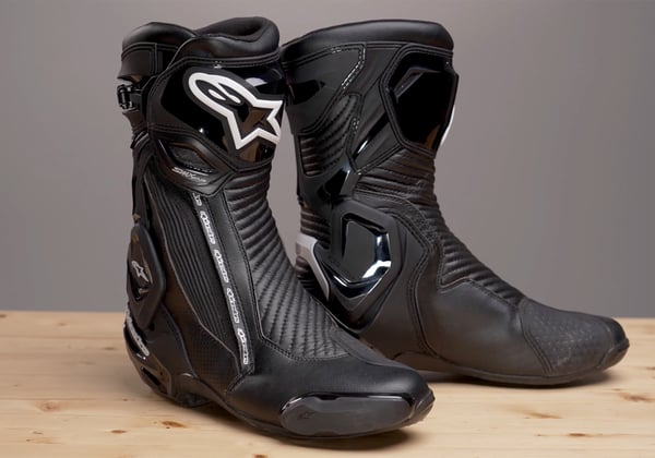 Video: Alpinestars SMX Plus V2 Gore-Tex boots review featured image